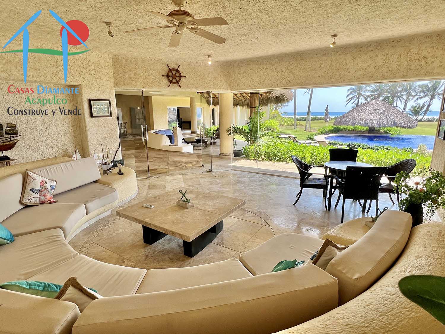 La Jordana - Sala interior 2